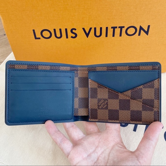 💎✨BRAND NEW✨💎 Blue Interior Damier Ebene Wallet! - Picture 4 of 6
